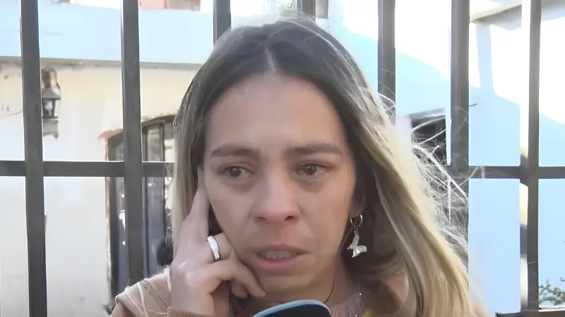 mama ago3